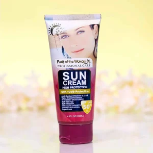 کرم ضد آفتاب بدون رنگ وکالی SPF 50 ‌مناسب انواع پوست‌ حجم 130 میلی‌لیتر